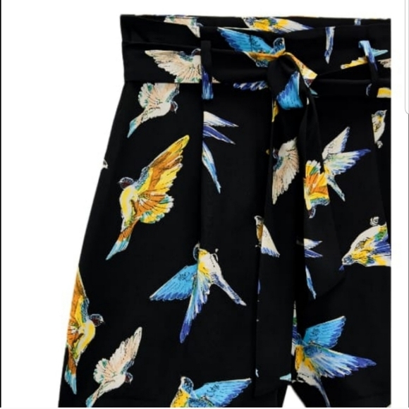 Zara humming bird baggy belted shorts - Picture 3 of 4
